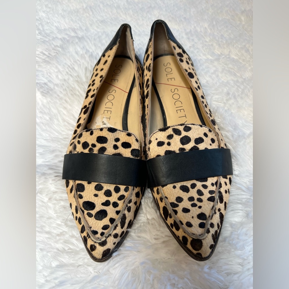 Sole Society Leopard Print Flats so- Ediee with Black Accent